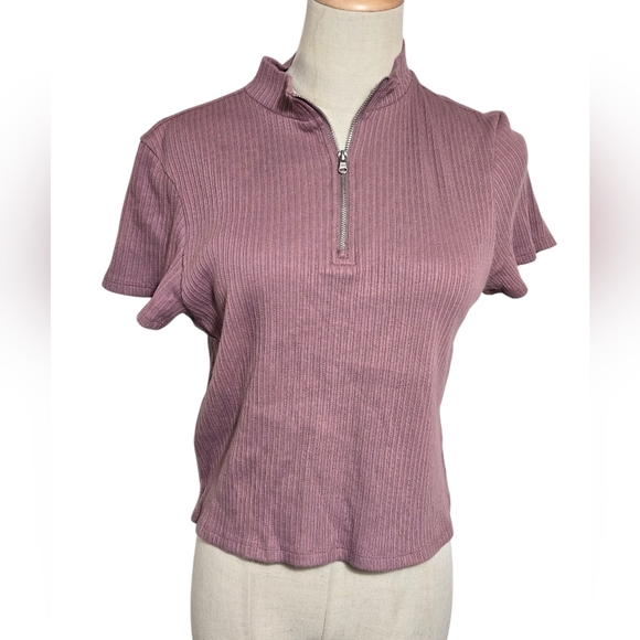 American Eagle Ribbed Mauve Zip-Up Top - Picture 1 of 7